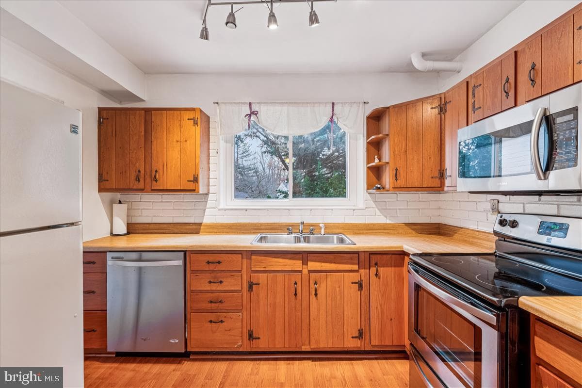 47 Ridge Road photo 10