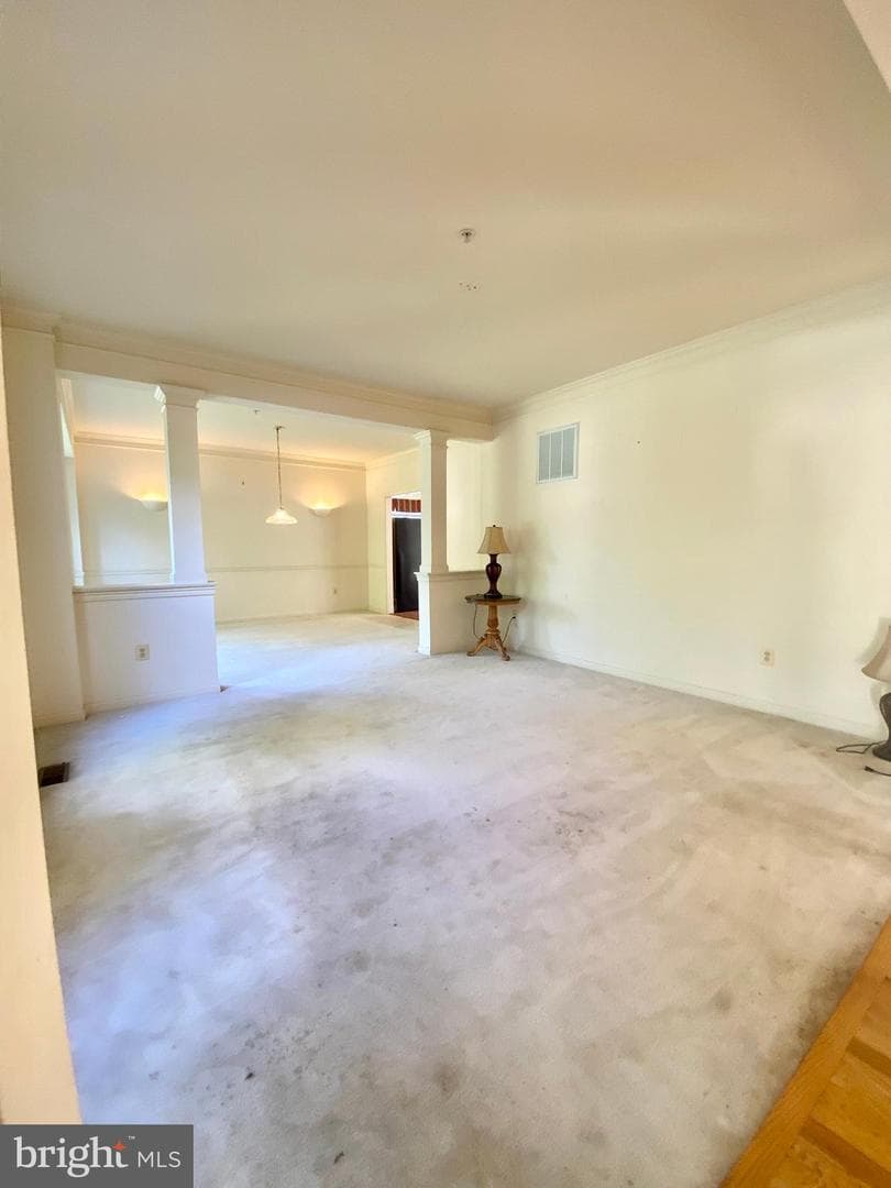 5802 Lawton Court photo 14
