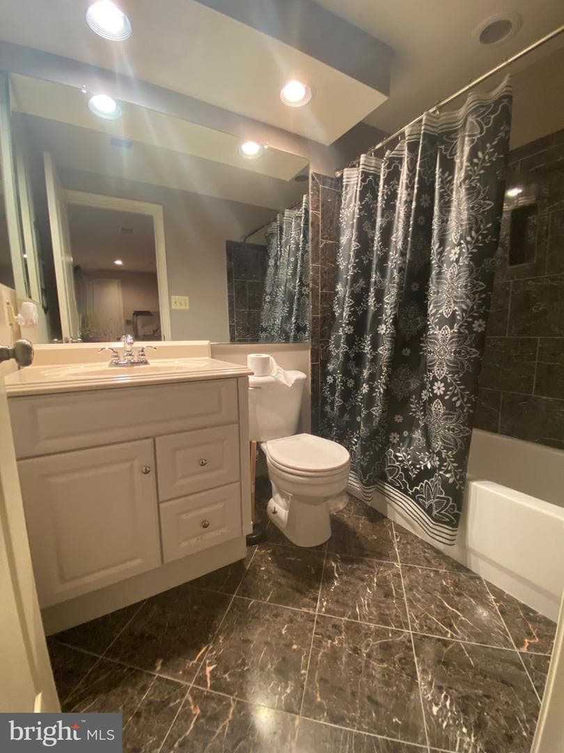 5802 Lawton Court photo 45