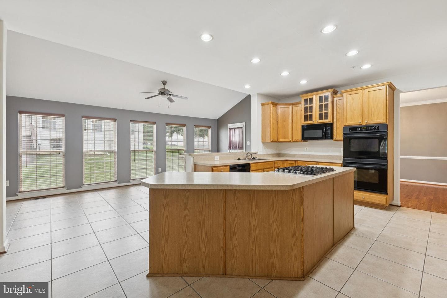 1408 River Birch Place photo 7