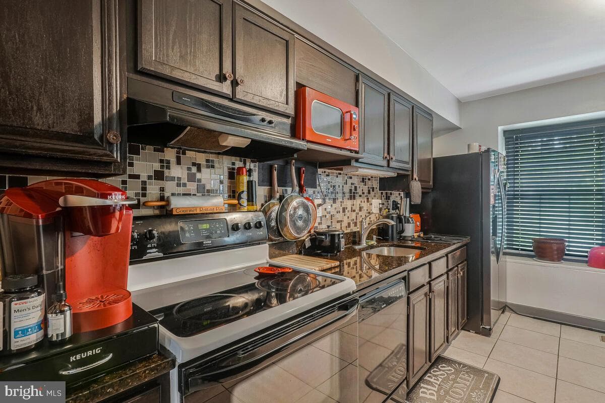 1654 Forest Park Drive photo 10
