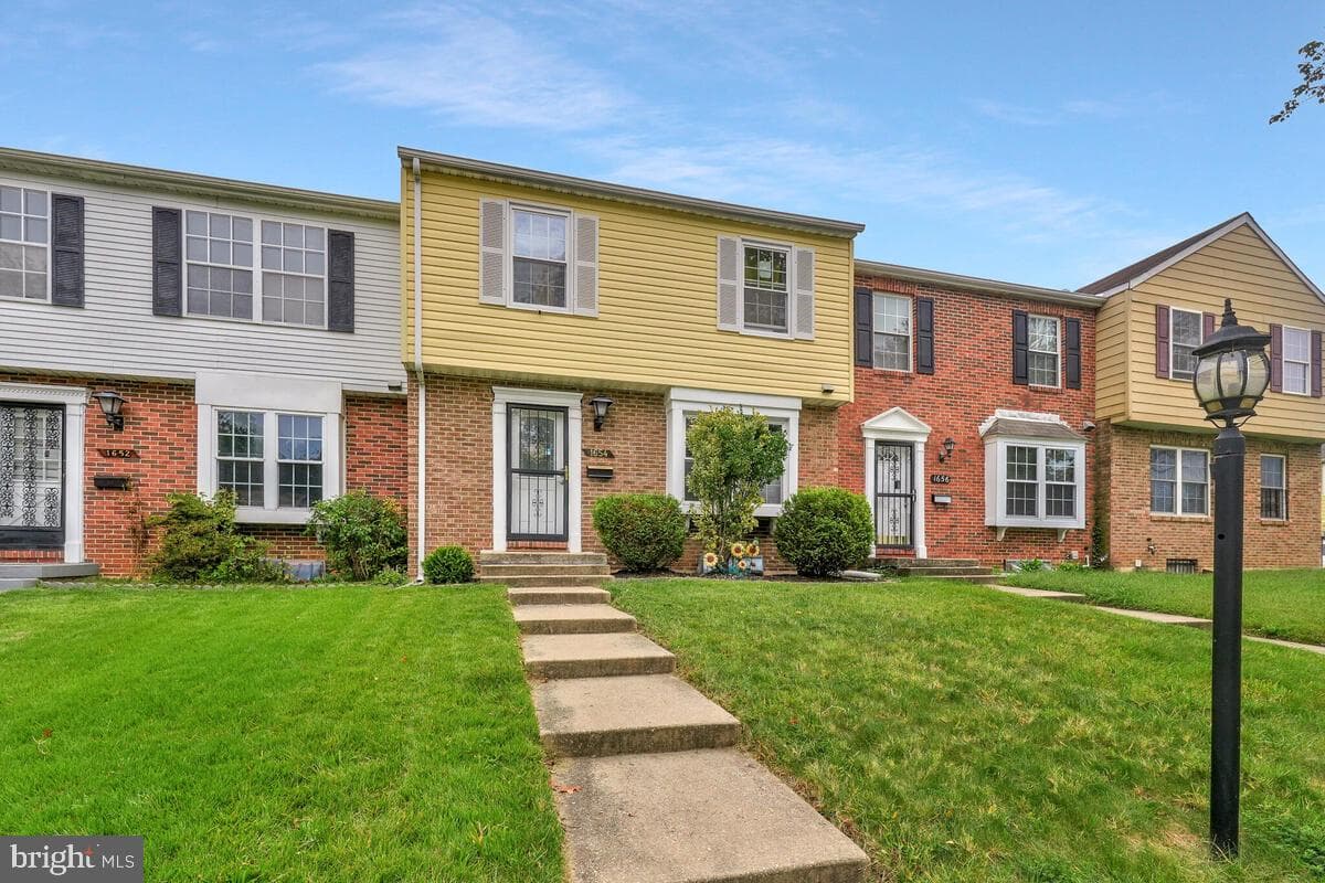 1654 Forest Park Drive photo 3
