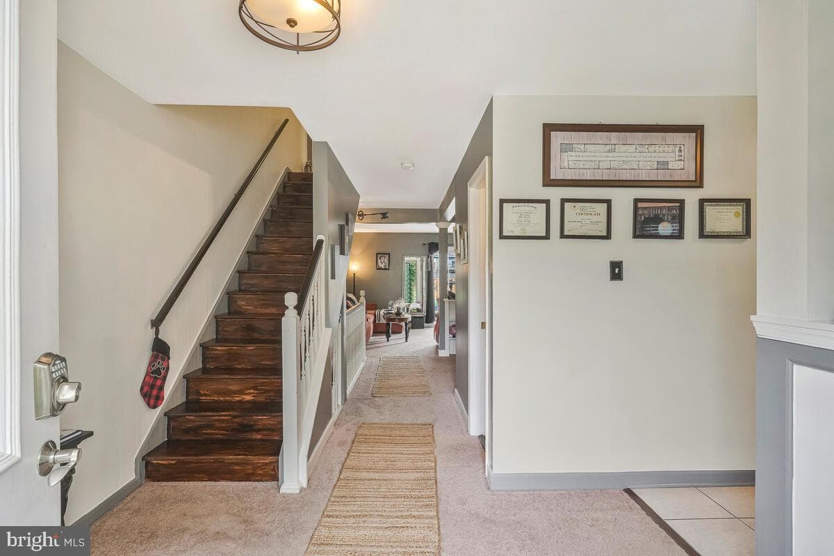 1654 Forest Park Drive photo 4