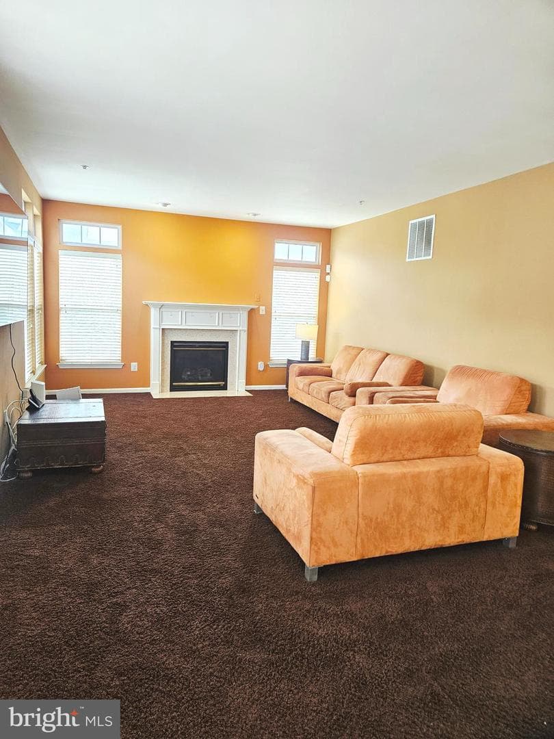 8008 Kingsmill Road photo 10