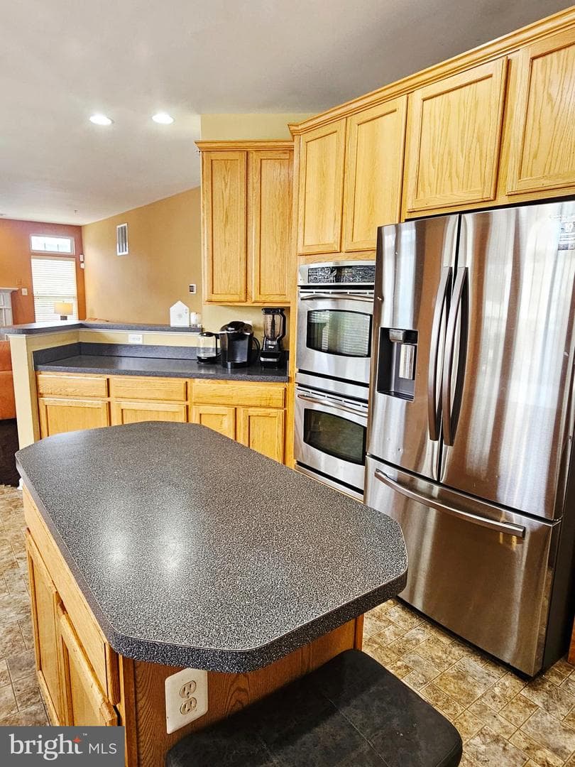 8008 Kingsmill Road photo 5