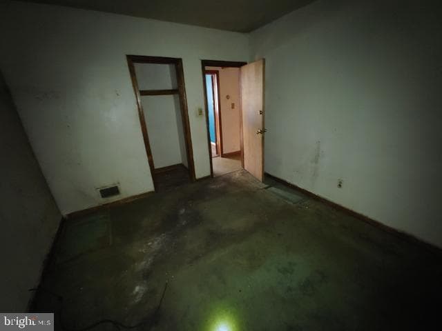 500 Suffolk Avenue photo 12