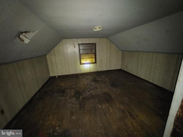 500 Suffolk Avenue photo 19