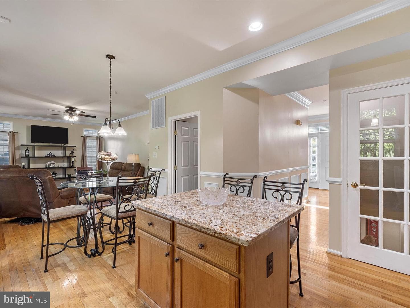 13722 Hotomtot Drive photo 16