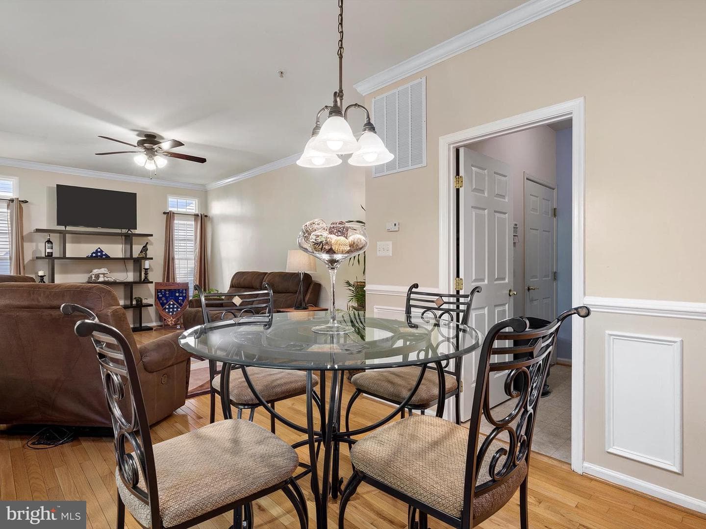 13722 Hotomtot Drive photo 18