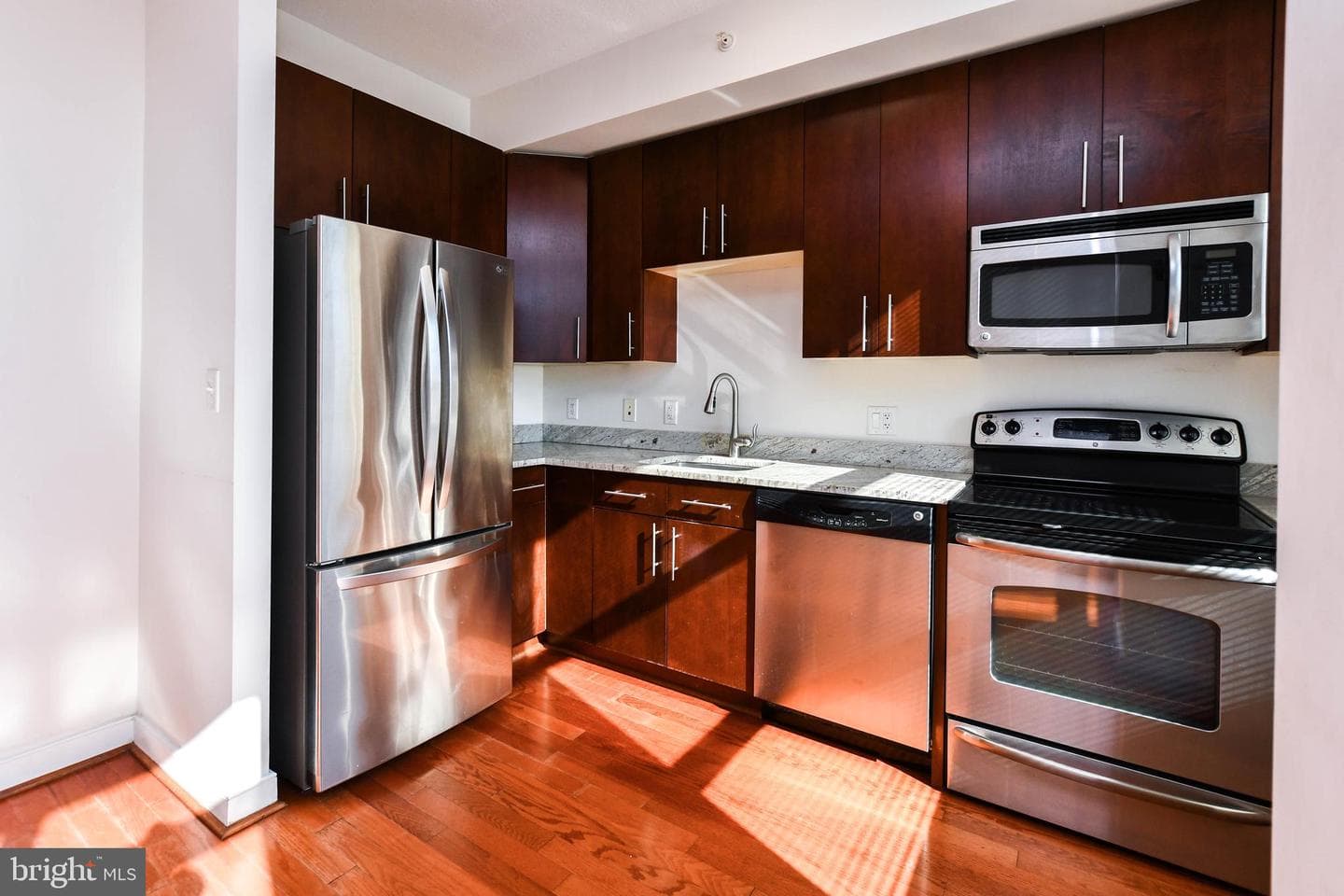 157 Fleet Street #514 photo 15