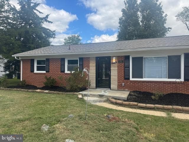 4618 Pendall Drive photo 2