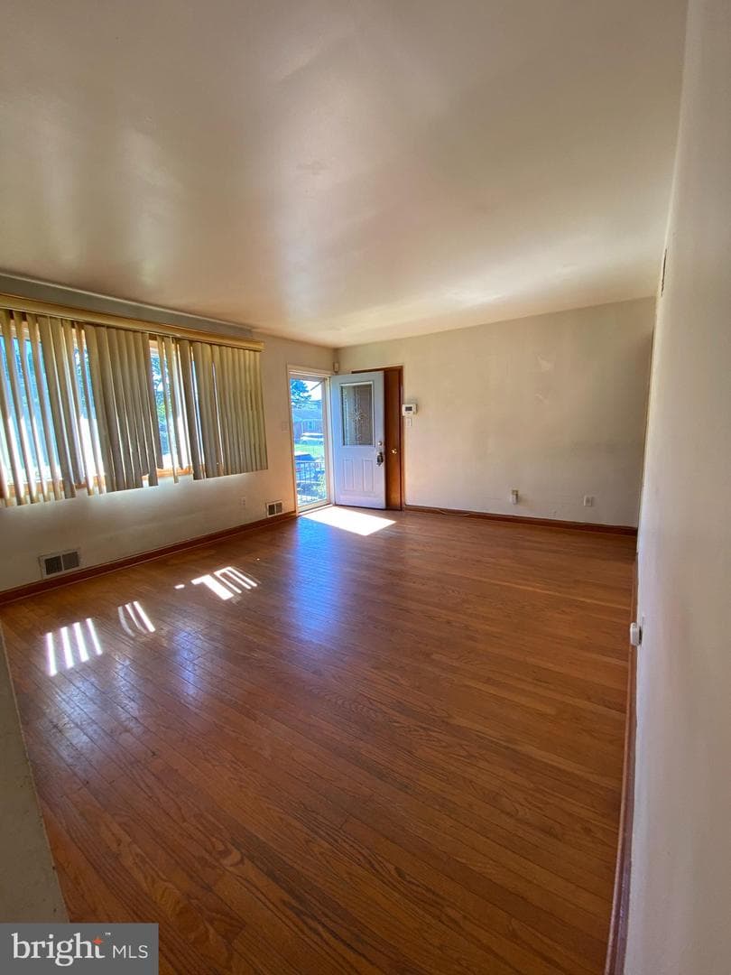 4632 Lacy Avenue photo 18