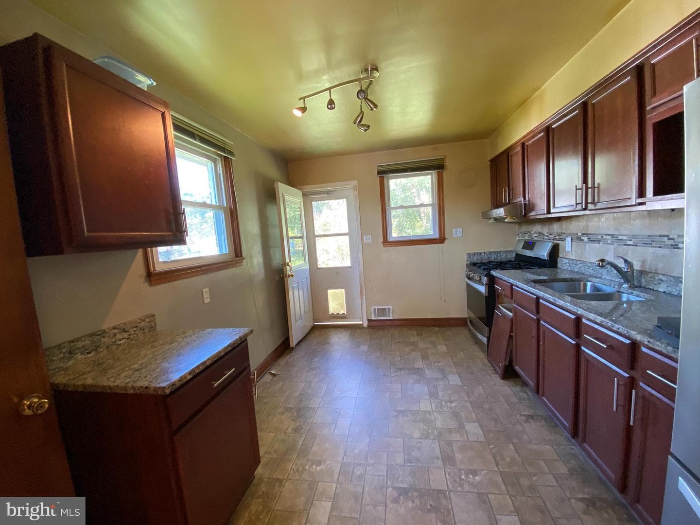 4632 Lacy Avenue photo 23