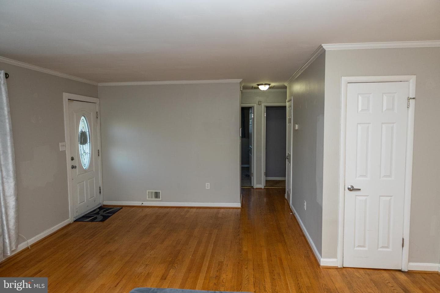 2313 Wintergreen Avenue photo 5
