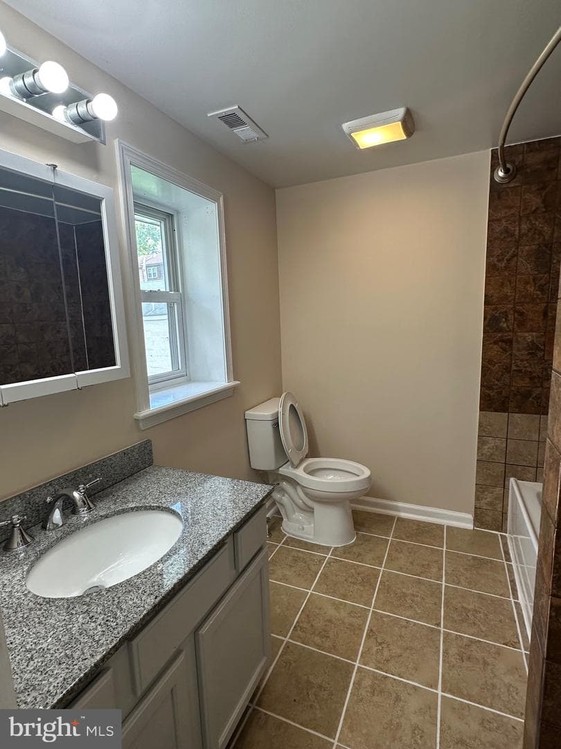 6900 Cipriano Road photo 13