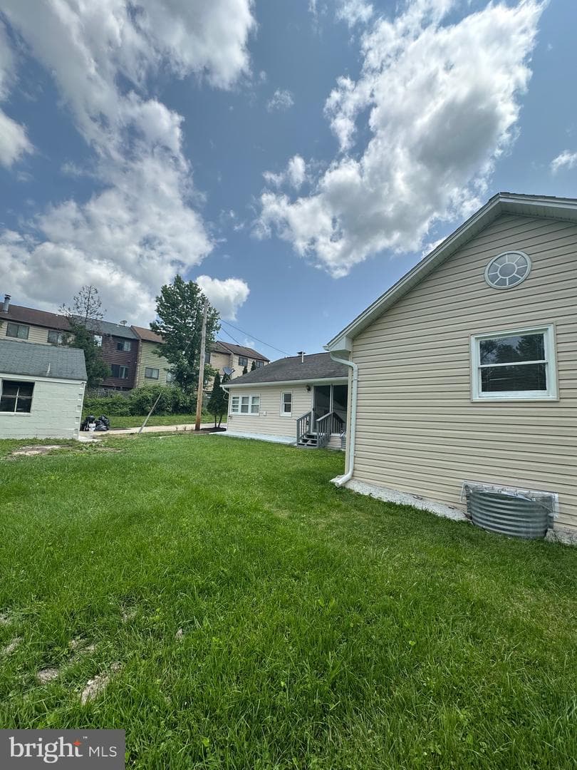 6900 Cipriano Road photo 5