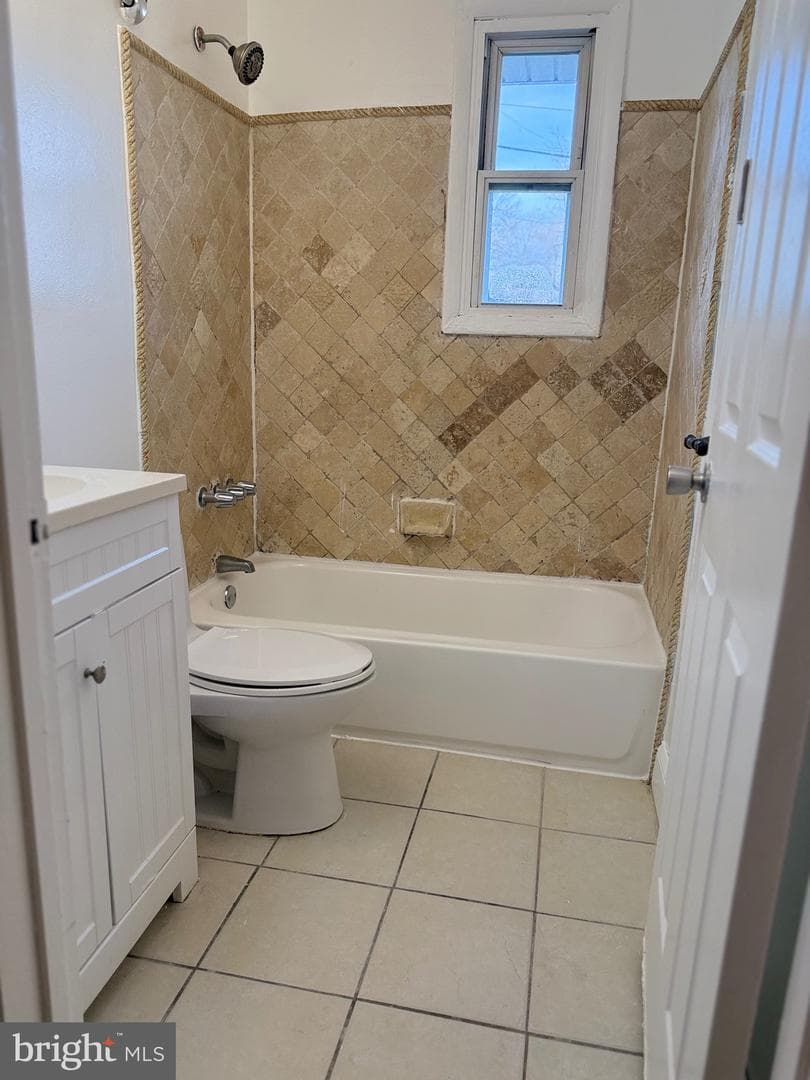 7013 Whitney Avenue photo 31