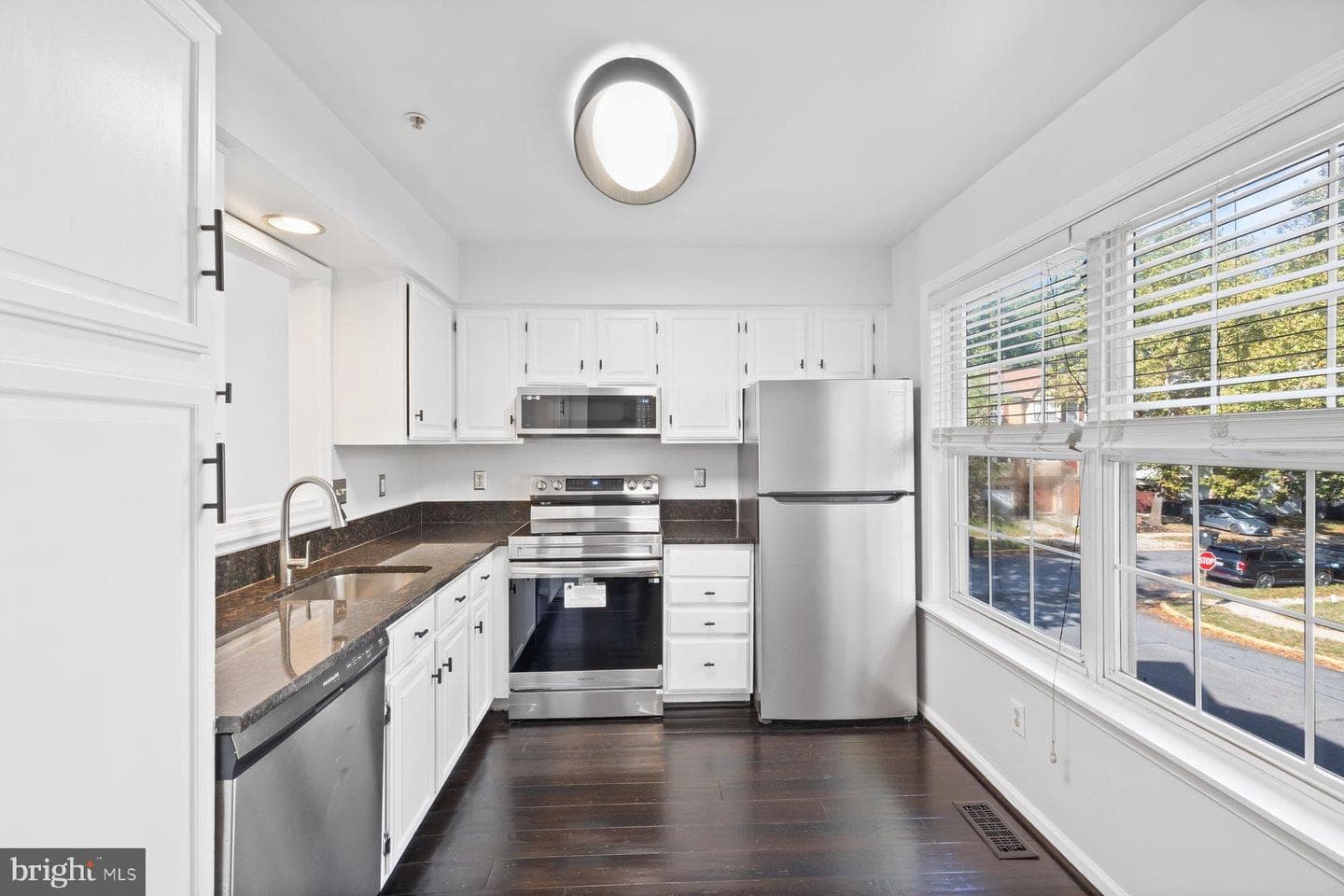 4503 Captain Duval Drive photo 14