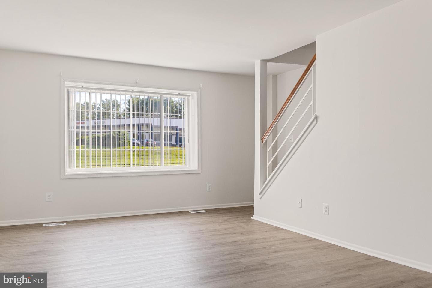83 Watkins Park Drive #42 photo 3