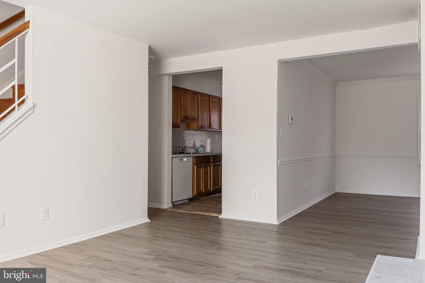 83 Watkins Park Drive #42 photo 5