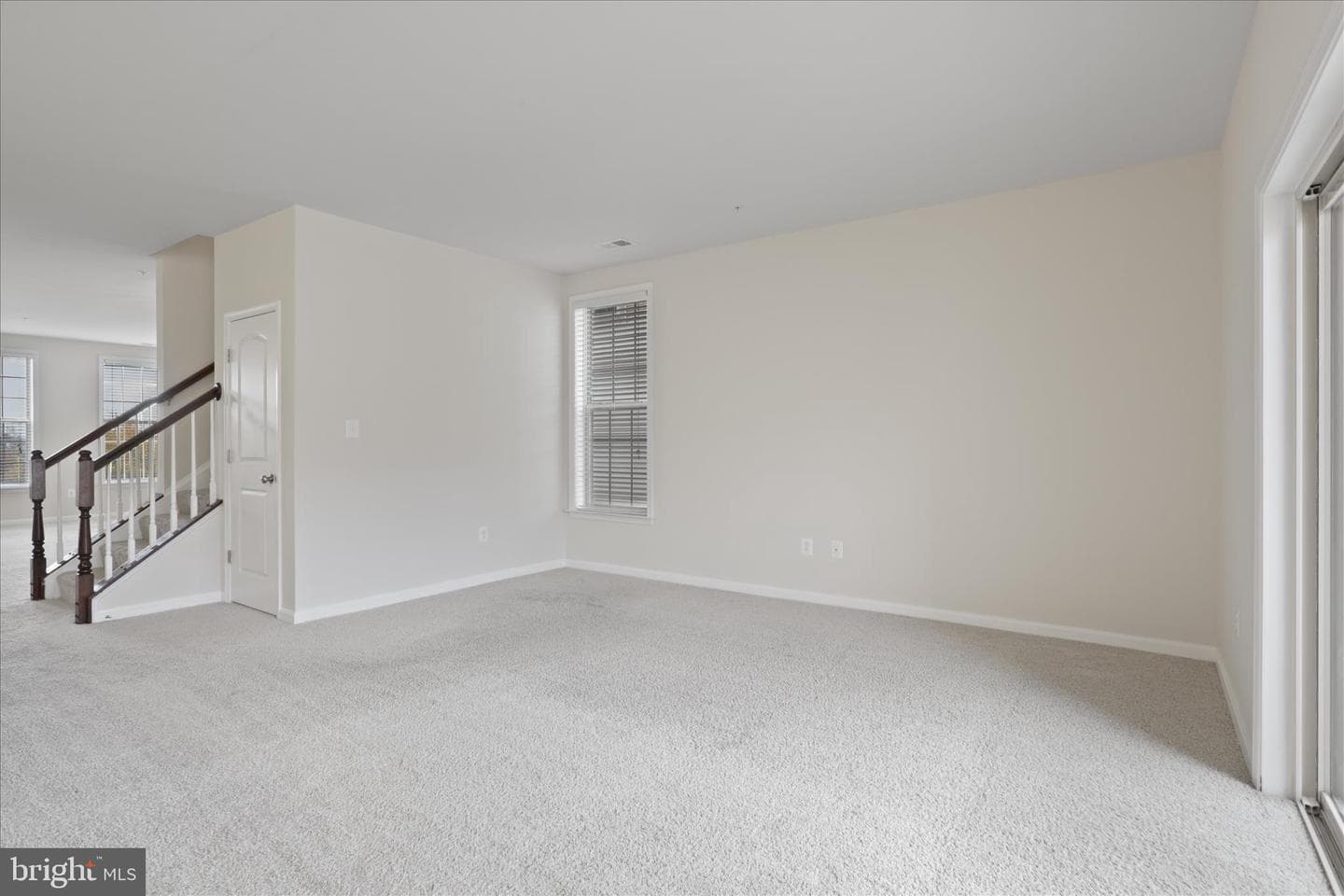 2633 Campus Way N photo 14