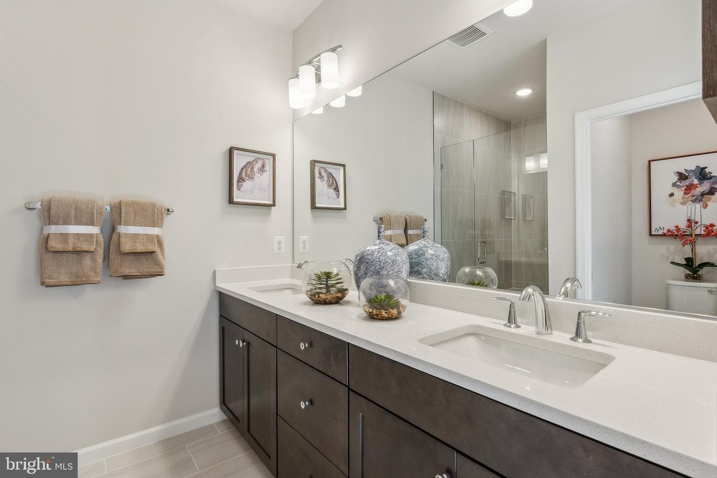 7024 Gladebrook Road photo 32