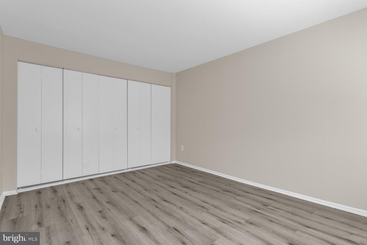5410 85th Avenue #104 photo 14