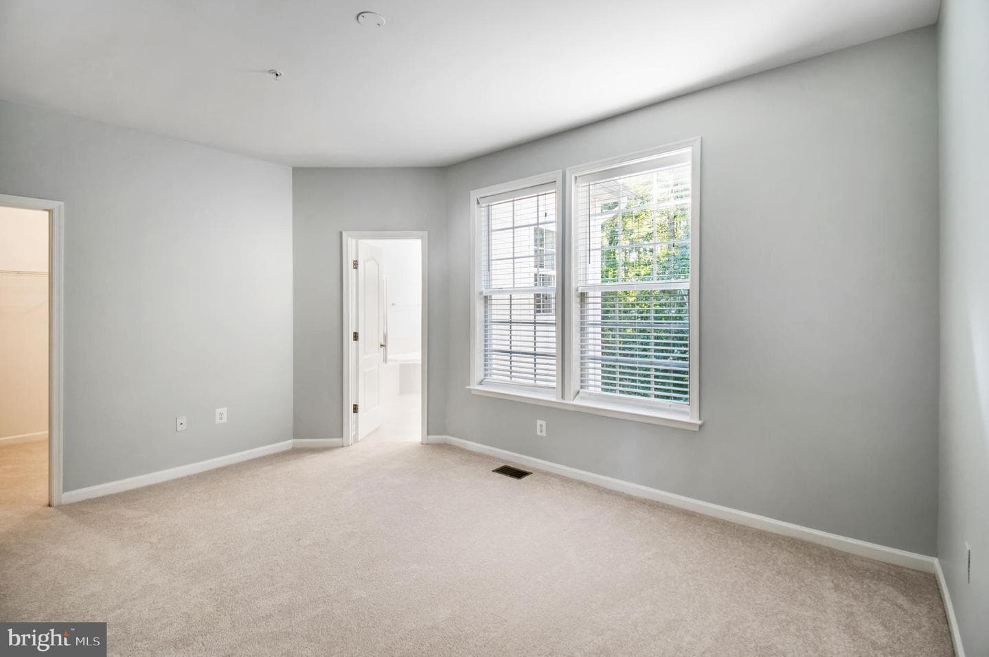 9521 Westerdale Drive photo 29