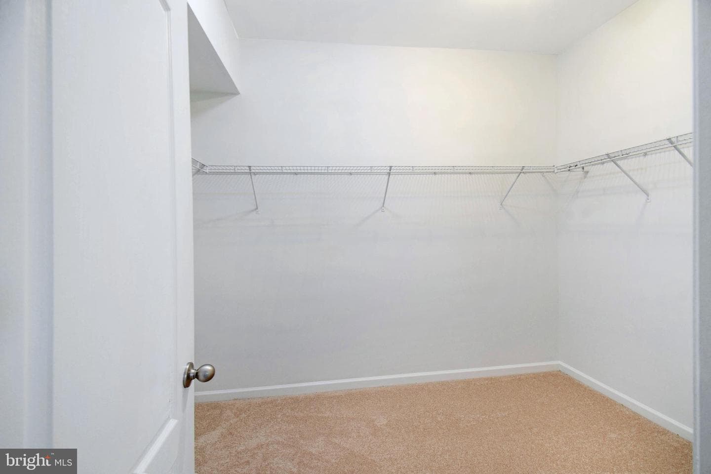 9521 Westerdale Drive photo 32