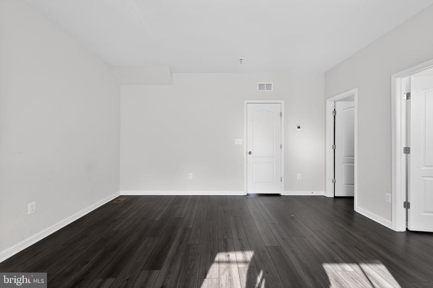 1027 Overlook Way photo 12