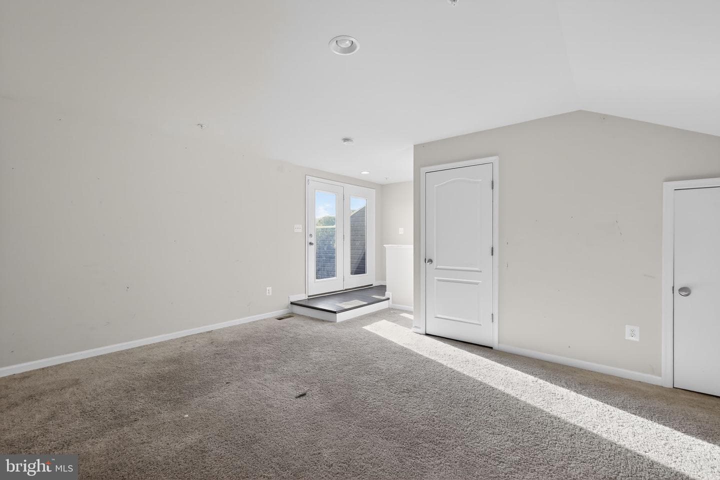 1027 Overlook Way photo 29