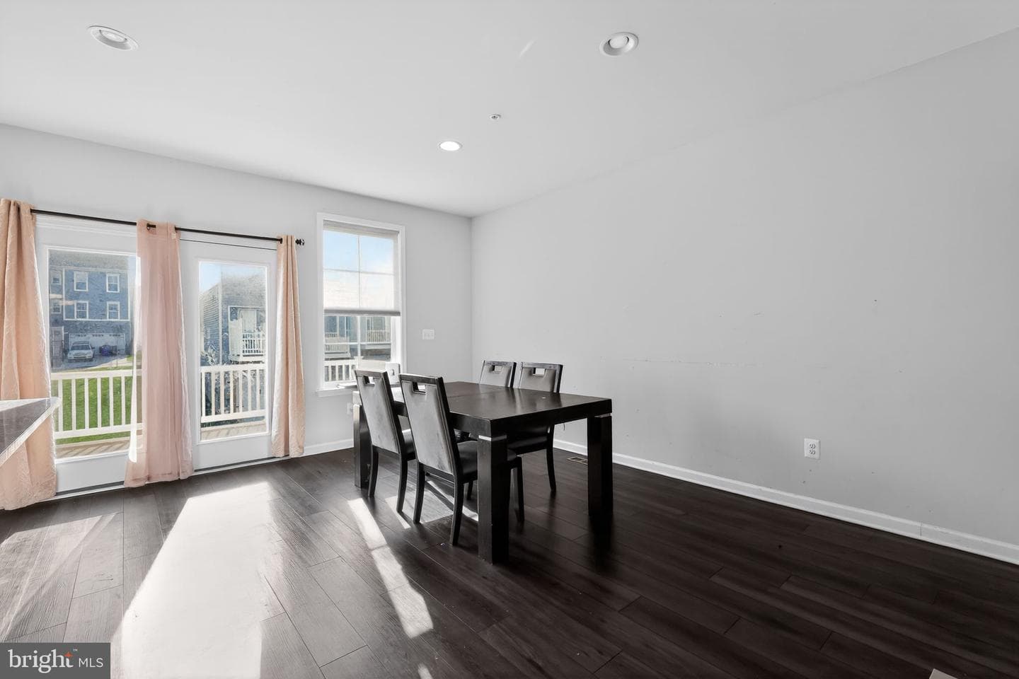 1027 Overlook Way photo 9