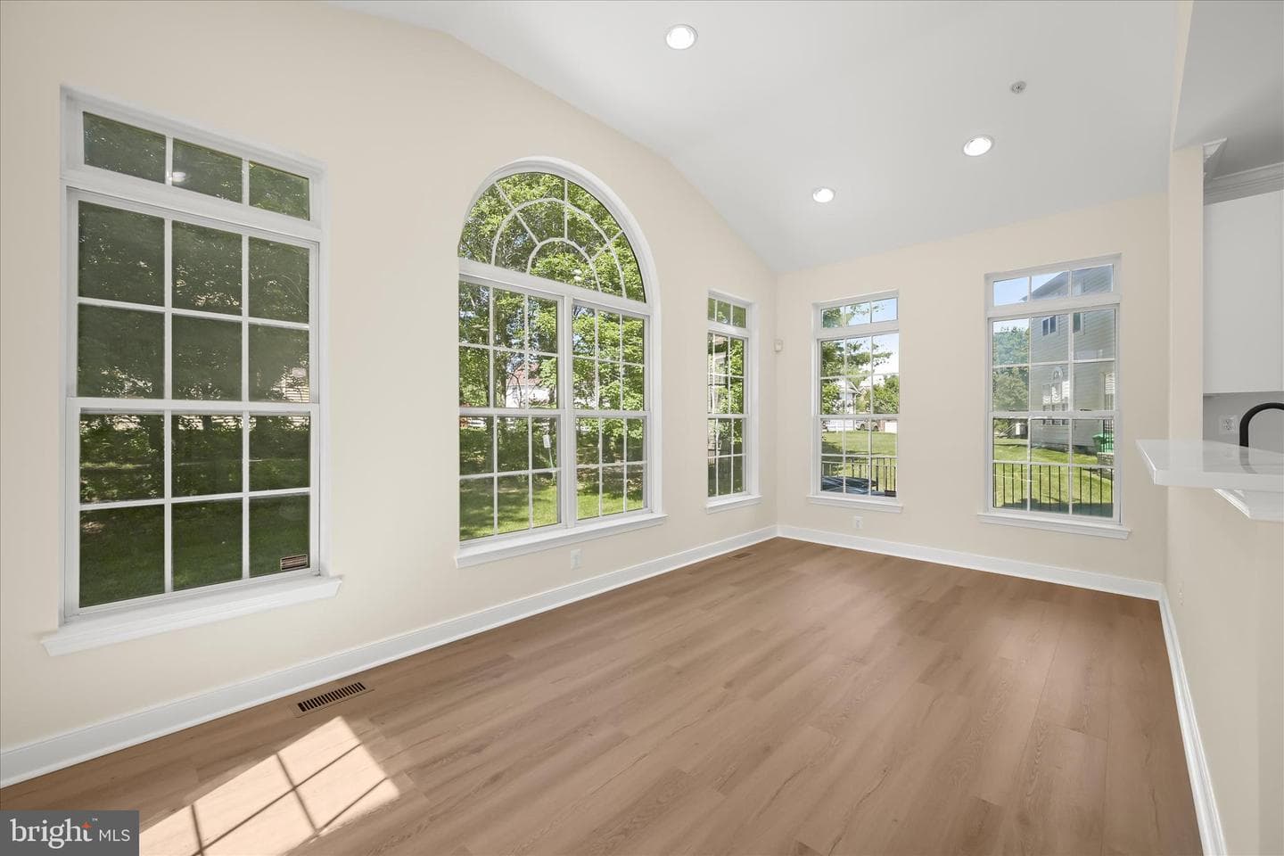 4314 Quanders Promise Drive photo 16