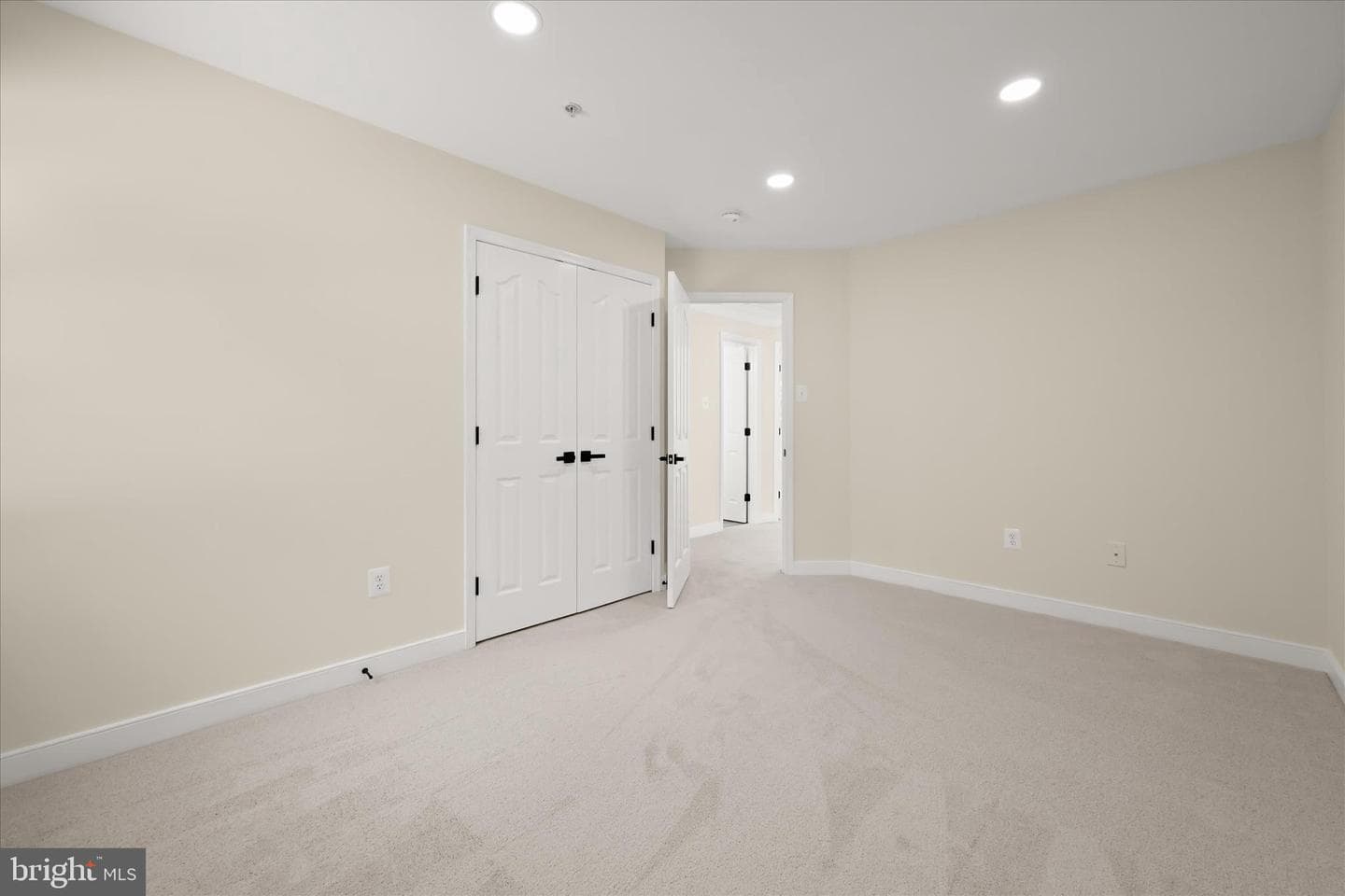 4314 Quanders Promise Drive photo 38