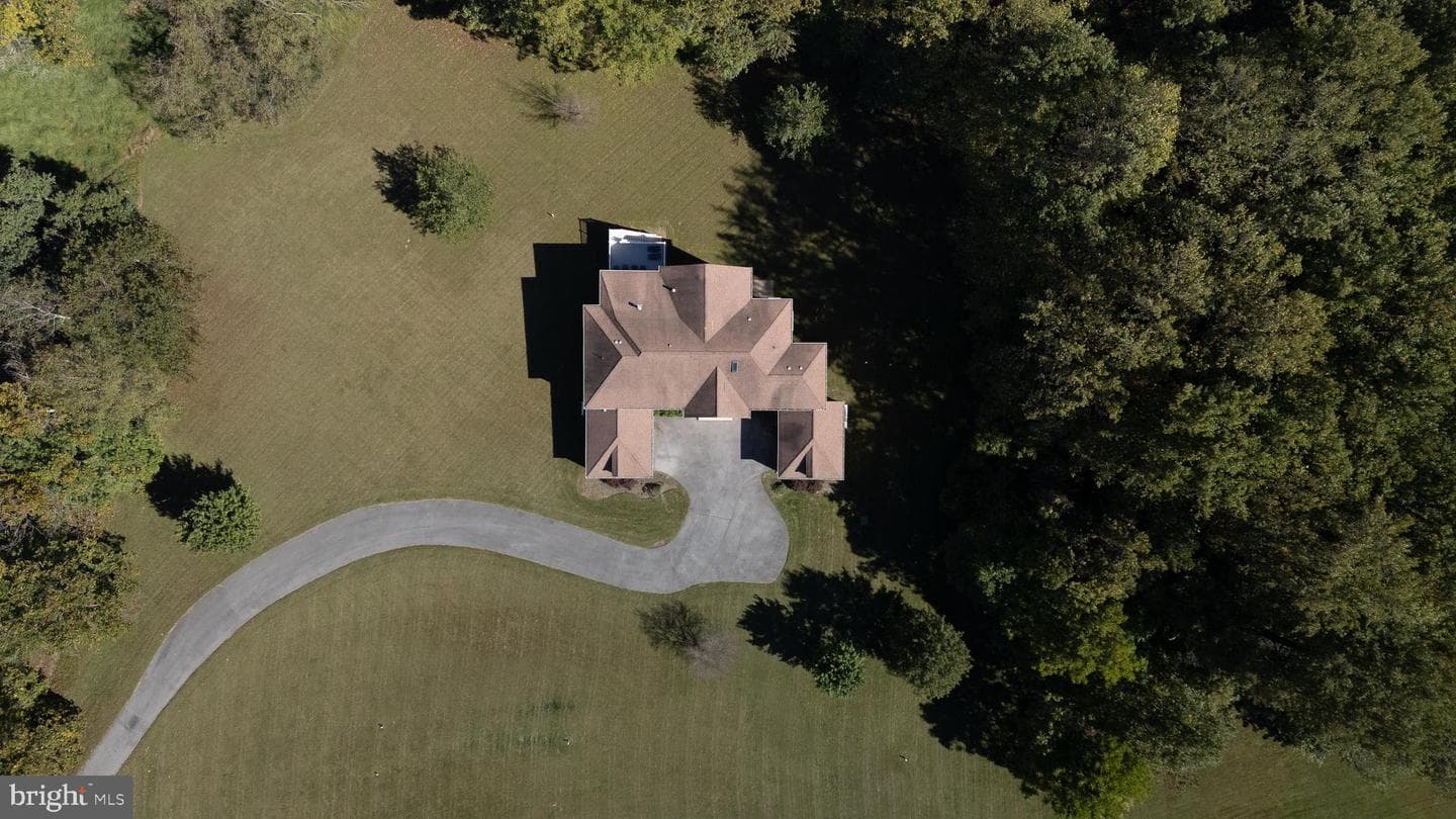 16831 Swanson Road photo 5