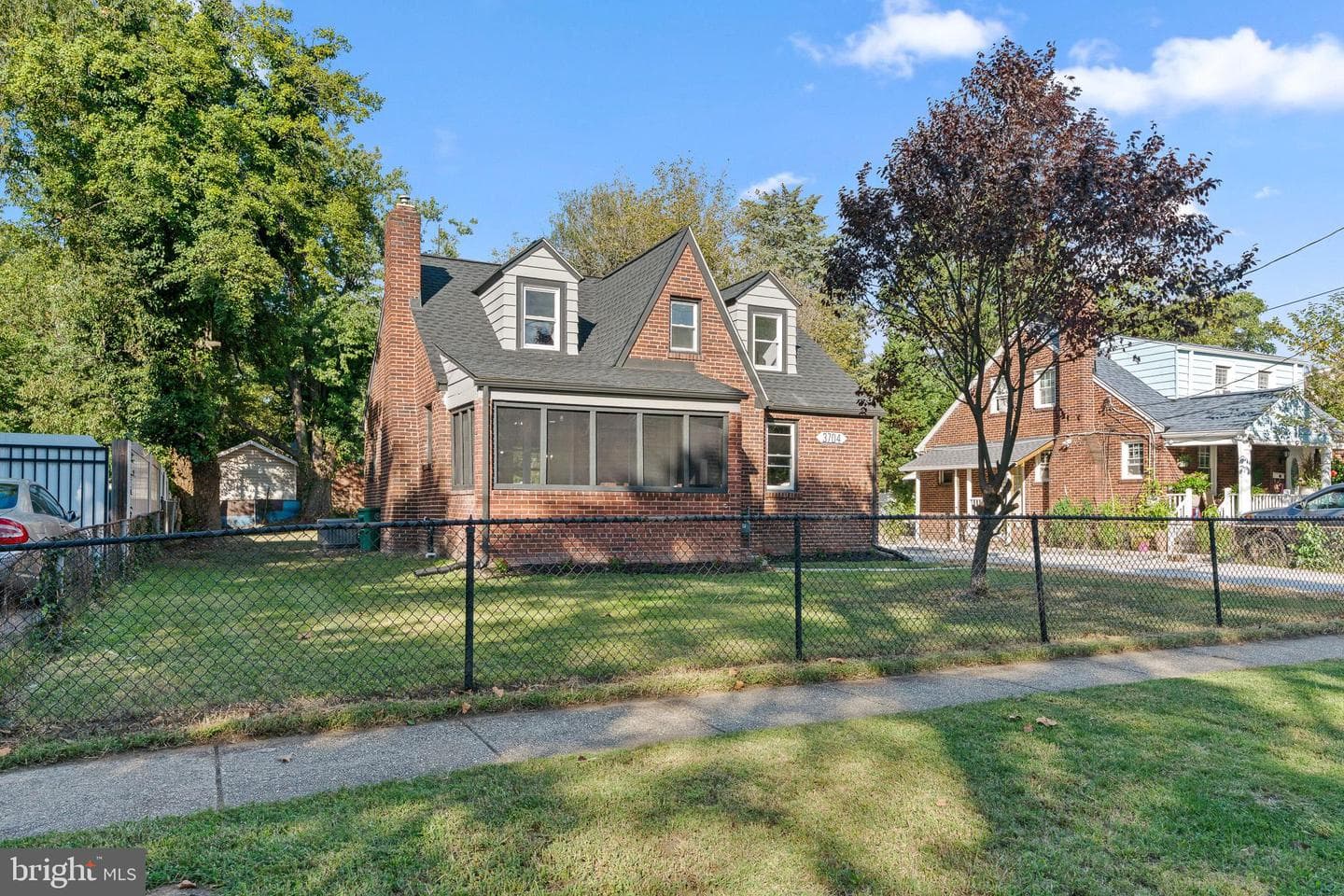 3704 Hamilton Street photo 3