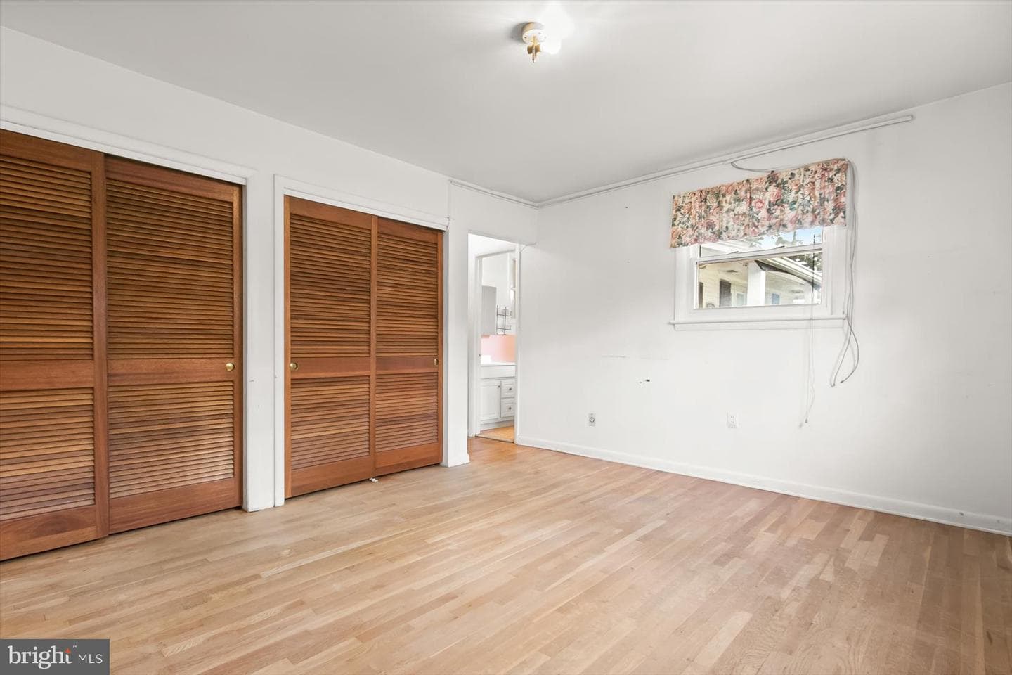 3533 Duke Street photo 13