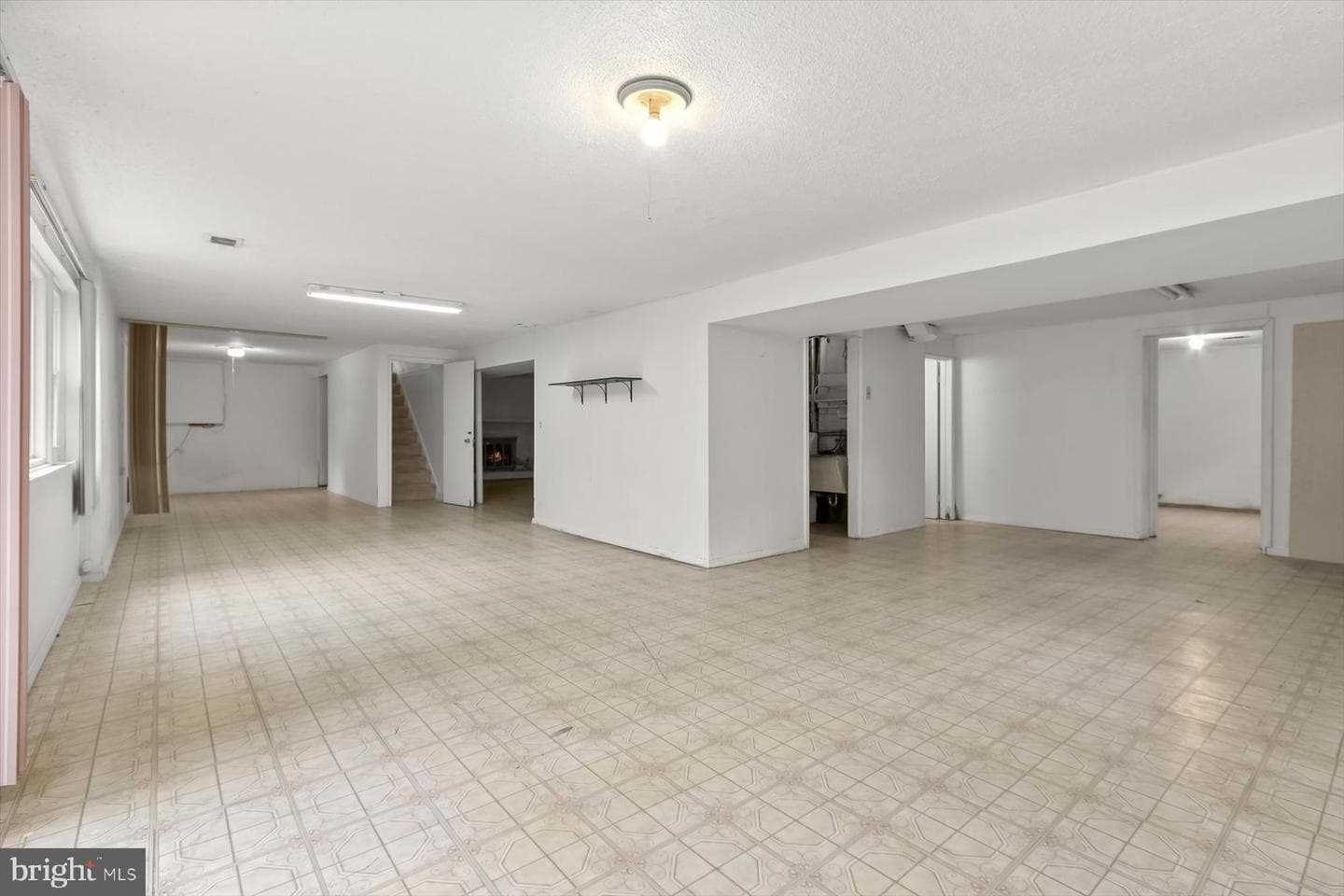 3533 Duke Street photo 26