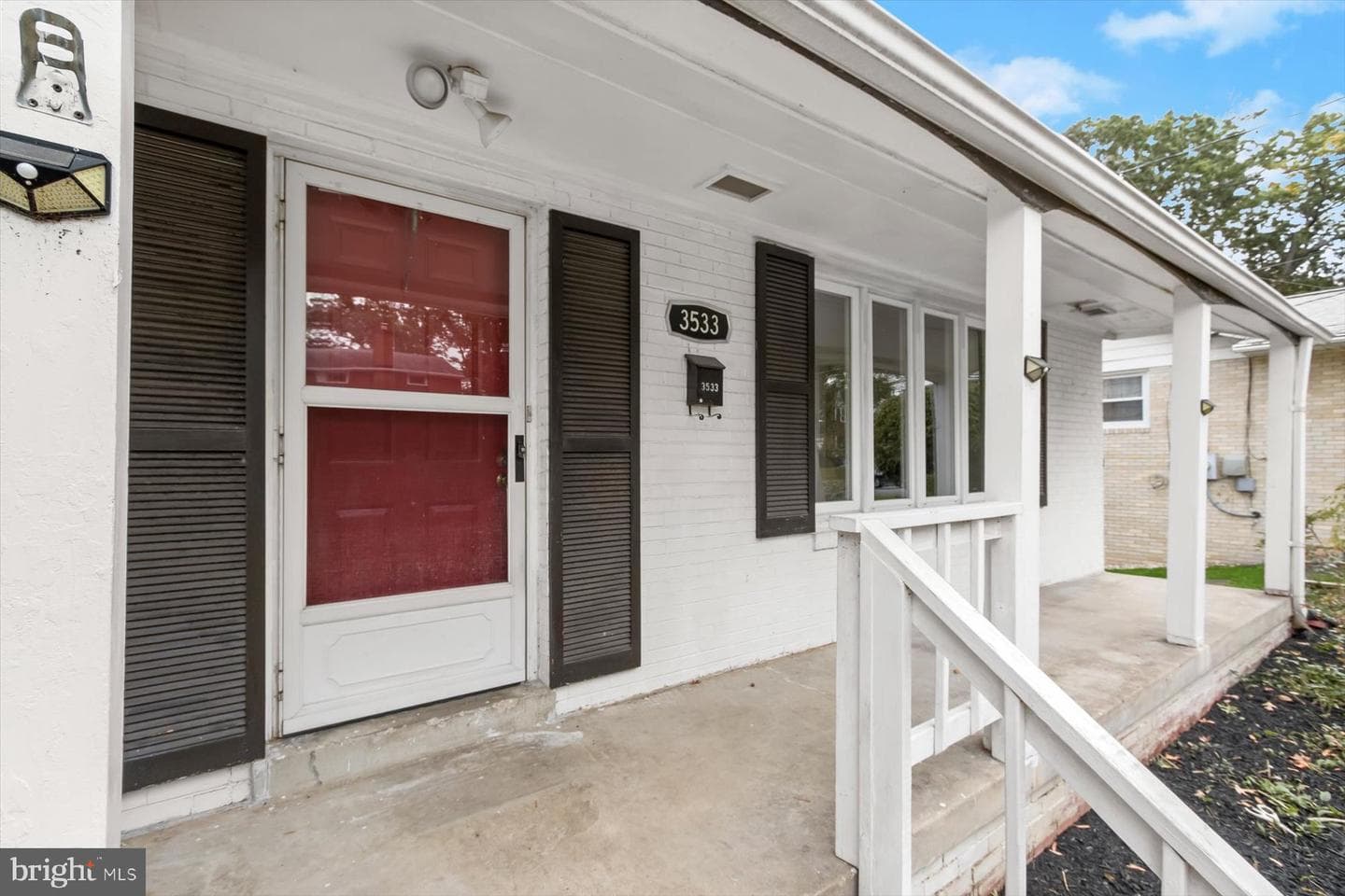 3533 Duke Street photo 3