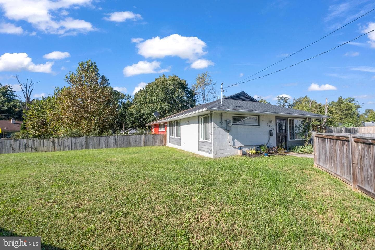 7600 Normandy Road photo 2