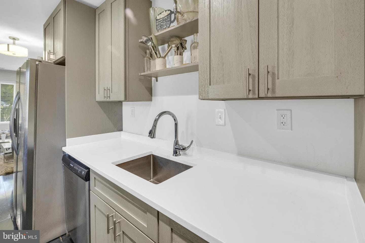7600 Normandy Road photo 9