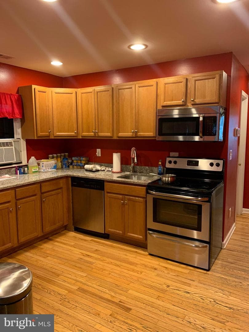 2700 Phelps Avenue photo 10
