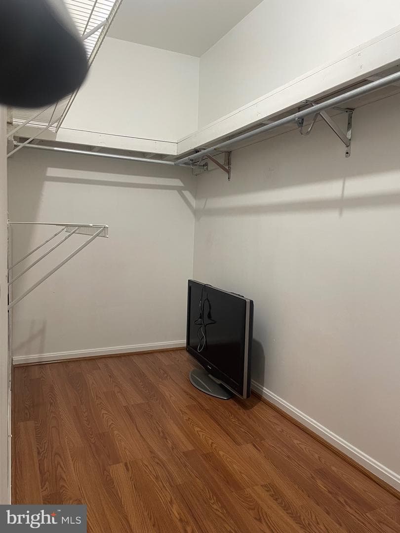 15303 Endicott Drive photo 28