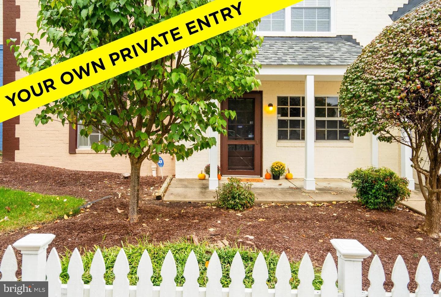 4421 Romlon Street #1 photo 2