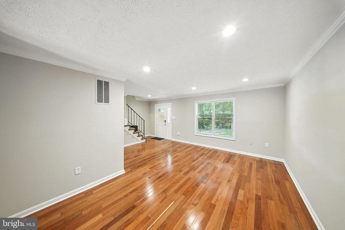 12919 Trumbull Drive photo 5