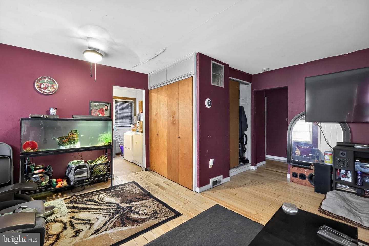 7850 Burnside Road photo 13
