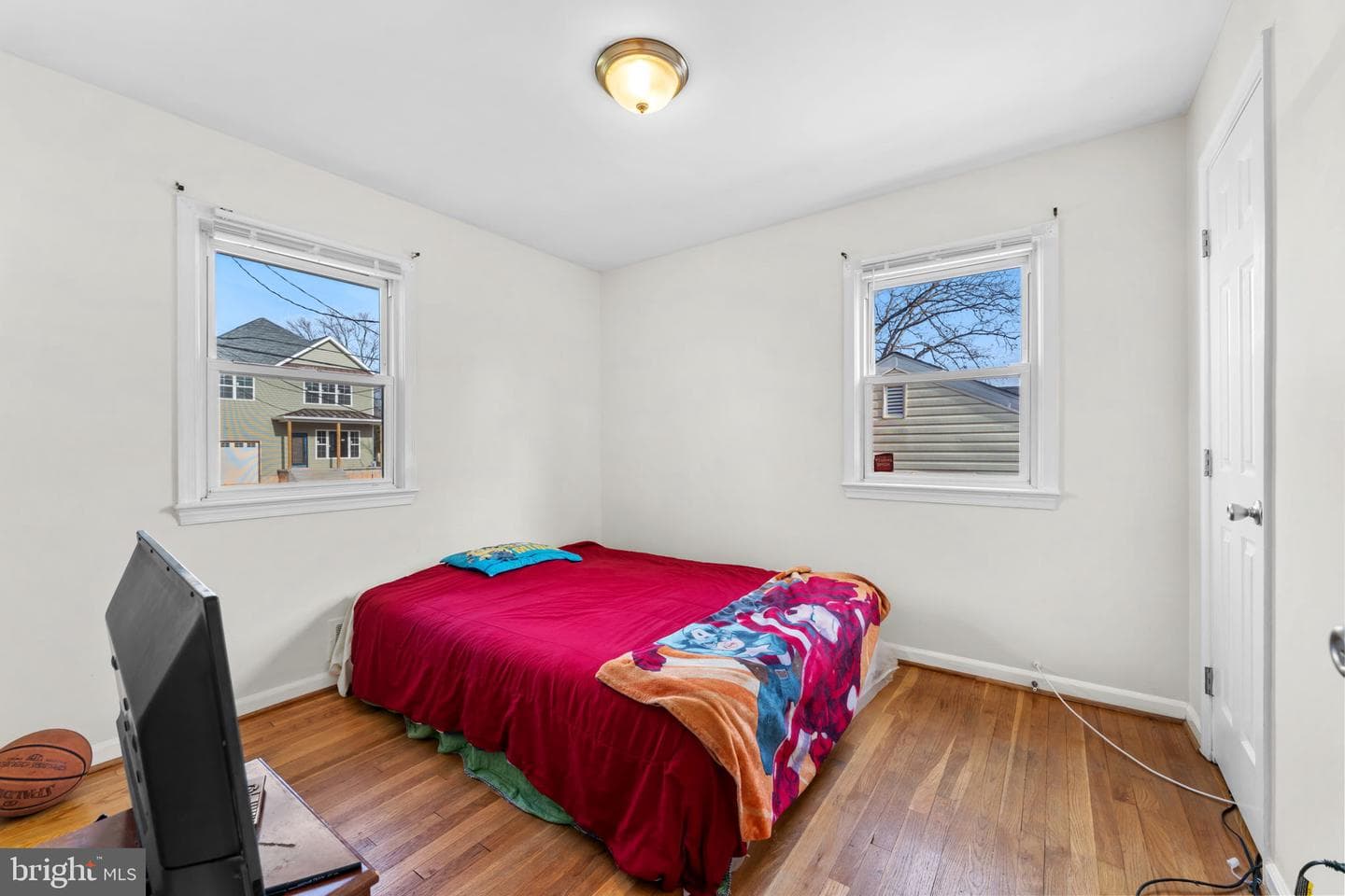 9207 4th Street photo 18