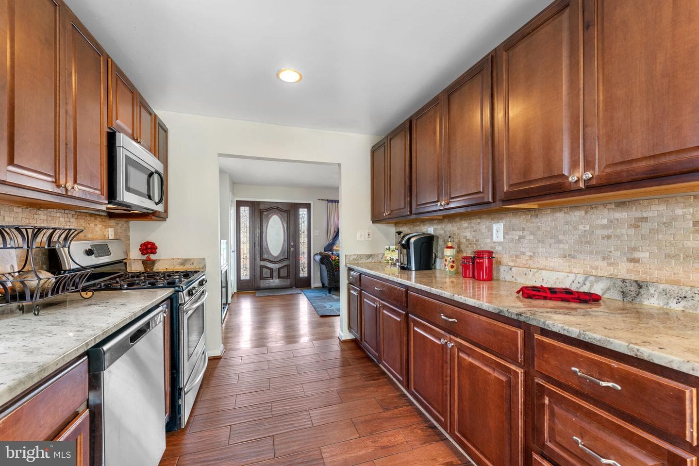 9207 4th Street photo 7