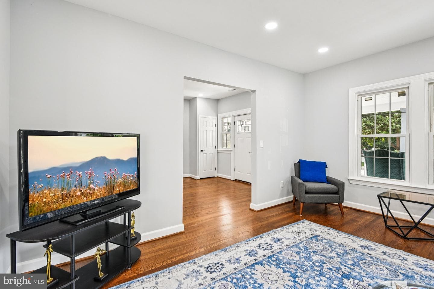 3910 Webster Street photo 10