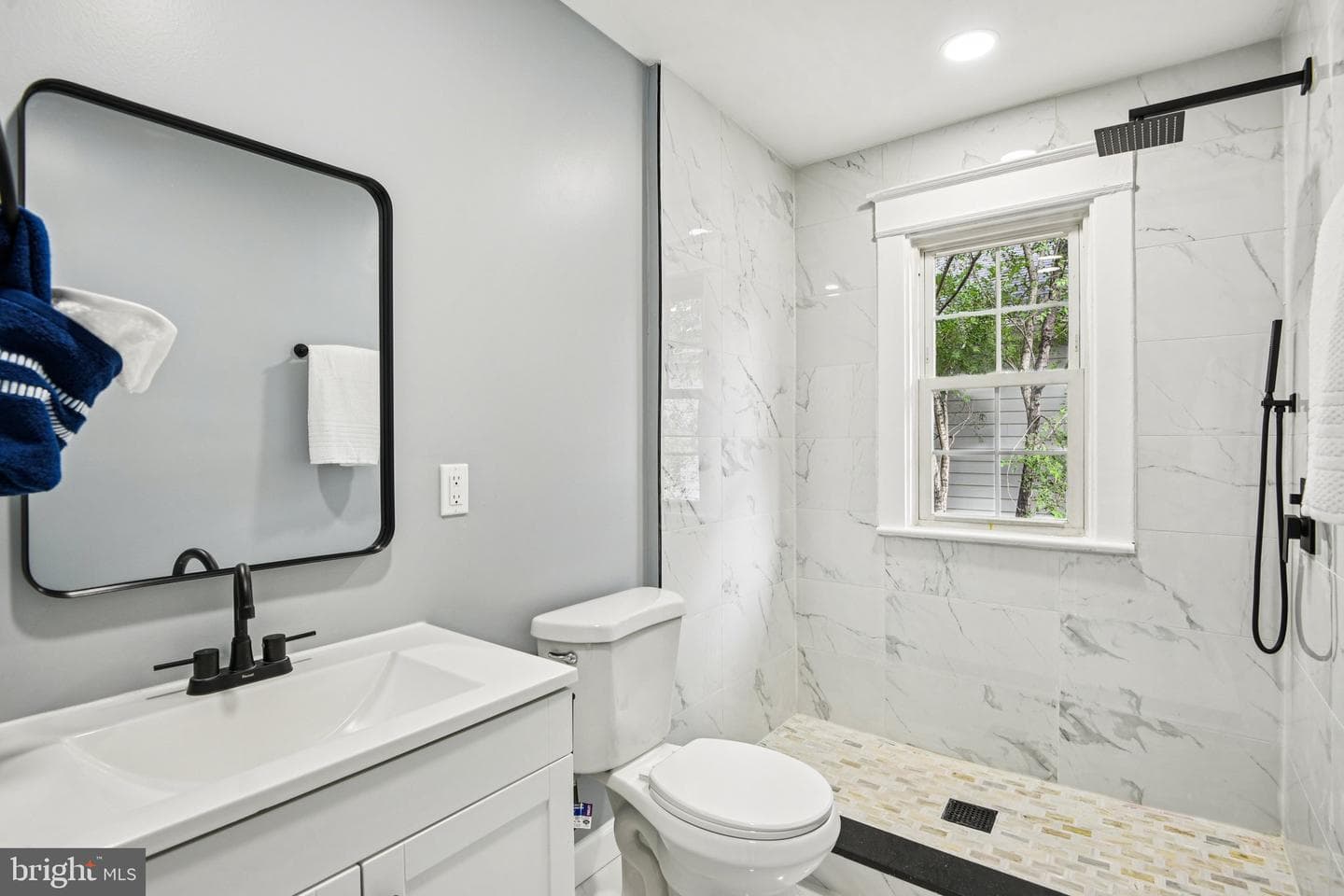 3910 Webster Street photo 28